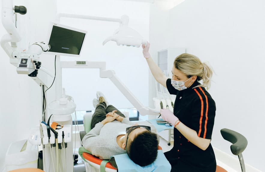 Gestione Finanziaria Studio Dentistico: 5 Consigli Efficaci per Liberi Professionisti